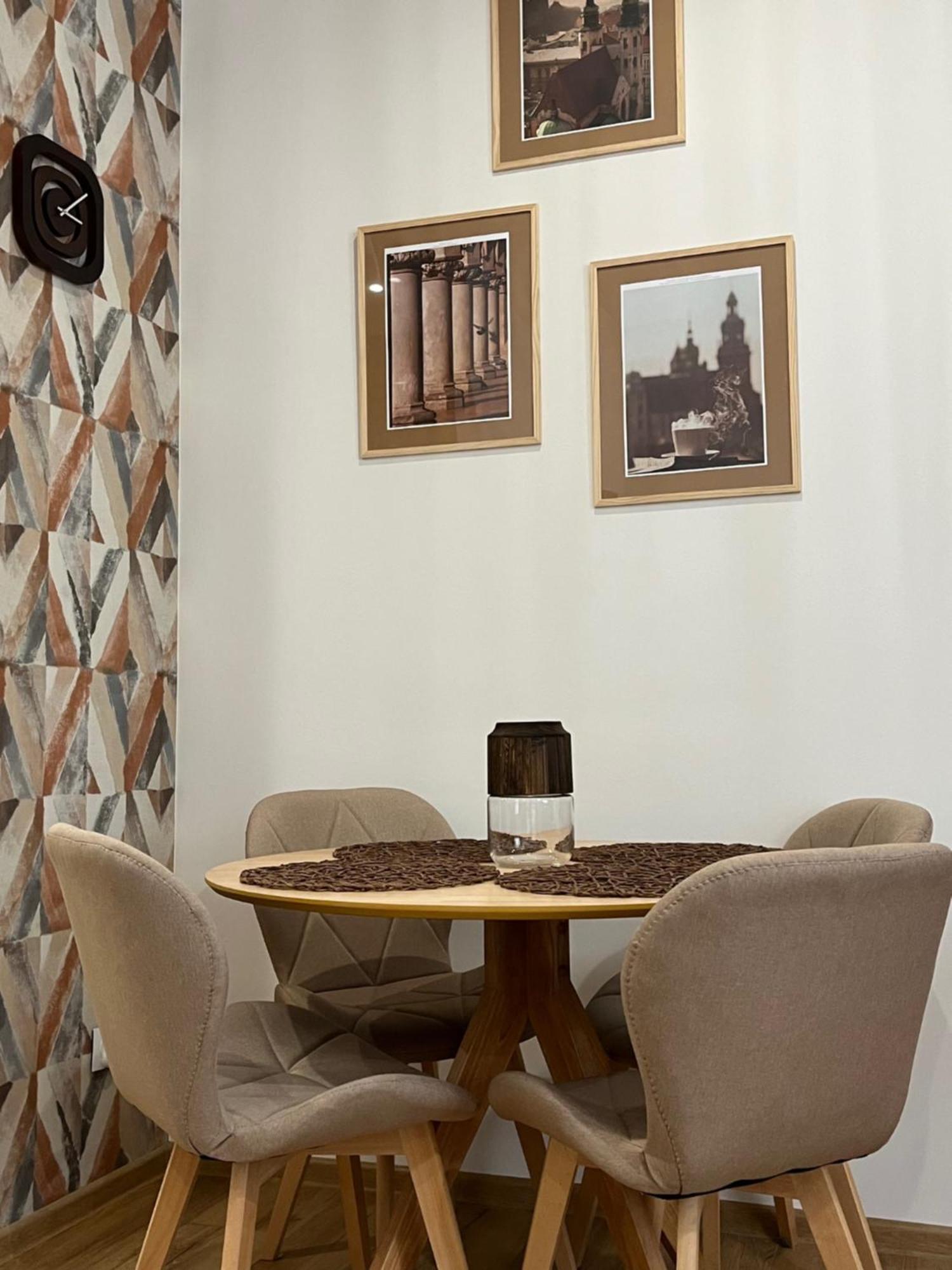 St. Cross Apartment クラクフ エクステリア 写真